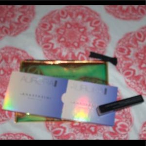 anastasia beverly hills aurora glow kit